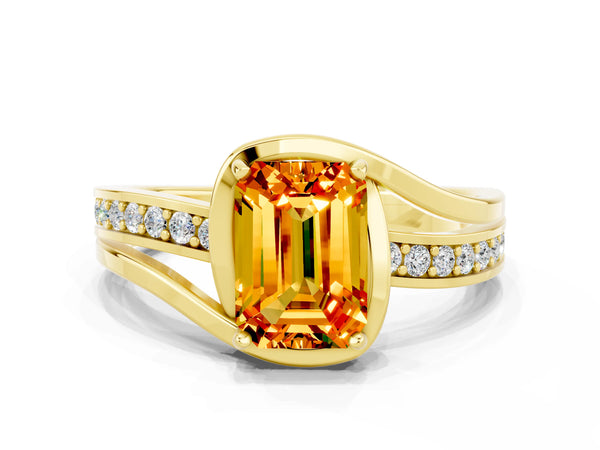 Yellow gold Emerald Cut Citrine Solitaire Ring with Split Shank and Prong Setting