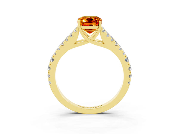 Yellow gold Emerald Cut Citrine Split Shank Pavé Engagement Ring with Four-Prong Setting
