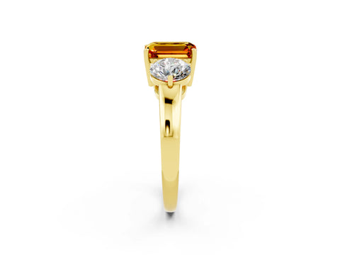 Yellow gold Emerald Cut Citrine Three-Stone Ring with Prong Setting and Classic Band_2