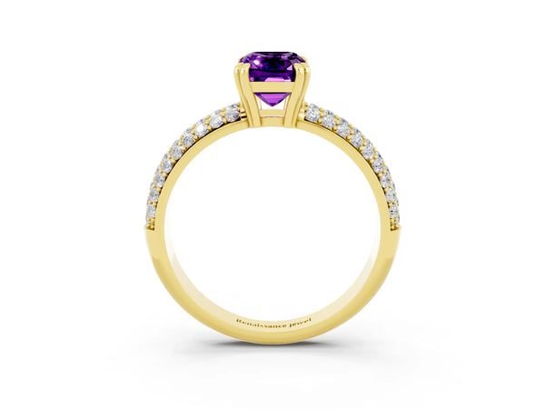 Yellow gold Emerald Cut Amethyst Vintage Milgrain Ring with Round  Stations