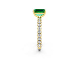 Yellow gold Emerald Cut Cut Diamond Pavé Band with Four-Prong Setting_2