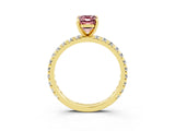 Yellow gold Emerald Cut Cut Diamond Pavé Band with Four-Prong Setting_3