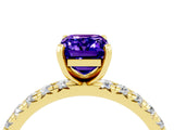 Yellow gold Emerald Cut Cut Diamond Pavé Band with Four-Prong Setting_4