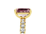 Yellow gold Emerald Cut Cut Diamond Pavé Band with Four-Prong Setting_5