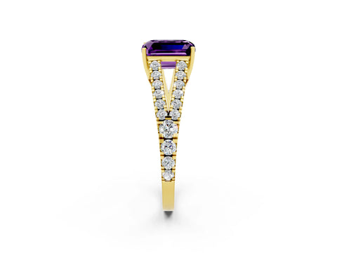 Yellow gold Emerald Cut Cut Split Shank Pave Diamond Engagement Ring with Four-Prong Setting_2