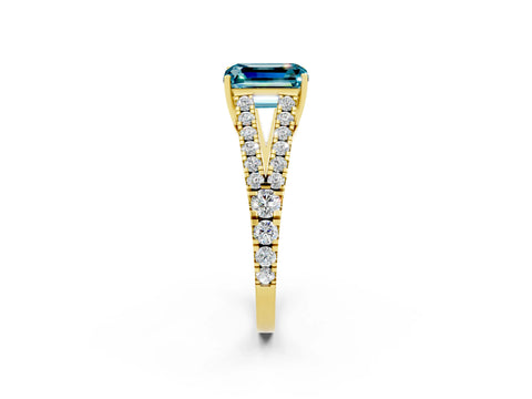 Yellow gold Emerald Cut Cut Split Shank Pave Diamond Engagement Ring with Four-Prong Setting_2