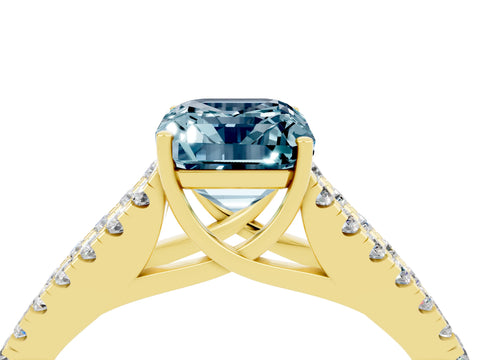 Yellow gold Emerald Cut Cut Split Shank Pave Diamond Engagement Ring with Four-Prong Setting_4