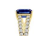 Yellow gold Emerald Cut Cut Split Shank Pave Diamond Engagement Ring with Four-Prong Setting_5