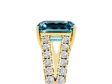 Yellow gold Emerald Cut Cut Split Shank Pave Diamond Engagement Ring with Four-Prong Setting_5