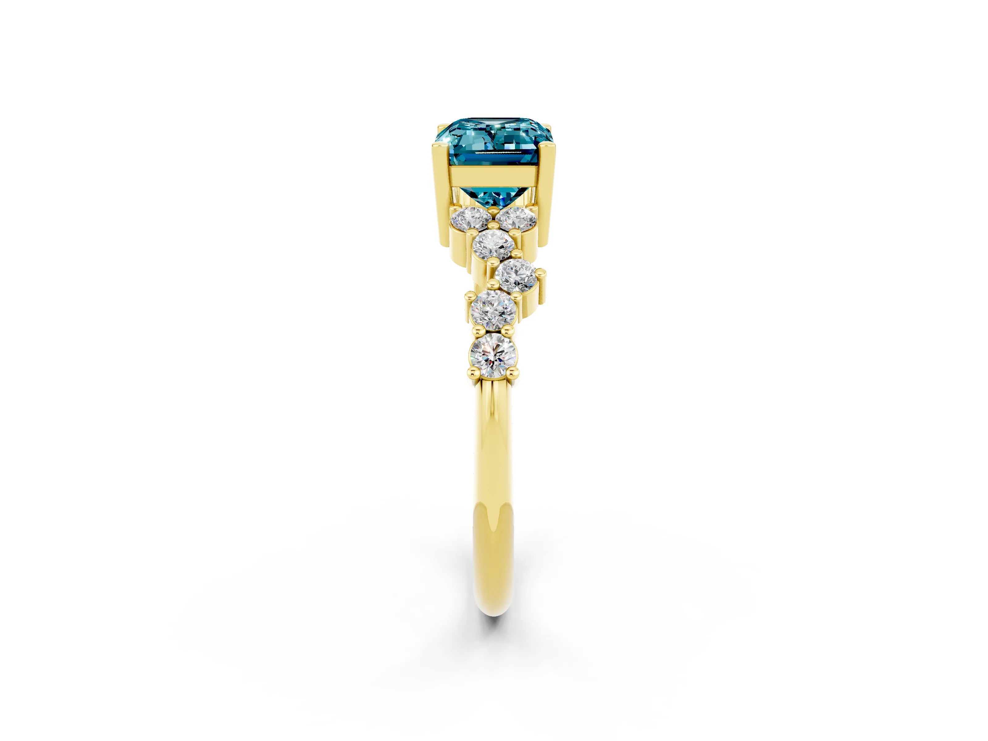 Yellow gold Emerald Cut Diamond Cluster Pavé Band with Four-Prong Setting_2
