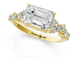 Yellow gold Emerald Cut Diamond Cluster Pavé Band with Four-Prong Setting_4