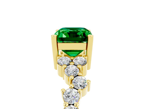 Yellow gold Emerald Cut Diamond Cluster Pavé Band with Four-Prong Setting_5
