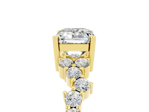 Yellow gold Emerald Cut Diamond Cluster Pavé Band with Four-Prong Setting_5