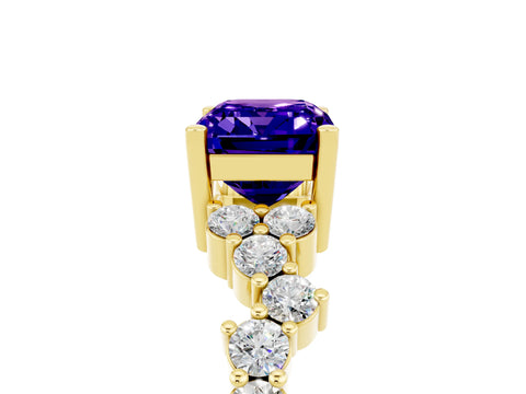 Yellow gold Emerald Cut Diamond Cluster Pavé Band with Four-Prong Setting_5