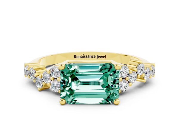 Yellow gold Emerald Cut Green Sapphire Scattered Round Accent Ring with Prong Setting