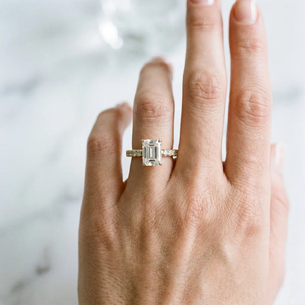 18K Yellow Gold 2.59 Carat F VS1 Emerald Diamond Pavé Band Solitaire Ring with Prong Setting