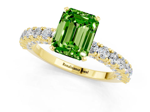 Yellow gold Emerald Cut Diamond Pavé Band Solitaire Ring with Prong Setting_1