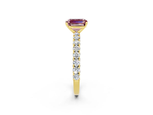 Yellow gold Emerald Cut Diamond Pavé Band Solitaire Ring with Prong Setting