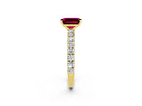Yellow gold Emerald Cut Diamond Pavé Band Solitaire Ring with Prong Setting_2