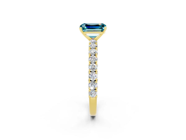 Yellow gold Emerald Cut Diamond Pavé Band Solitaire Ring with Prong Setting
