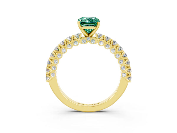 Yellow gold Emerald Cut Diamond Pavé Band Solitaire Ring with Prong Setting