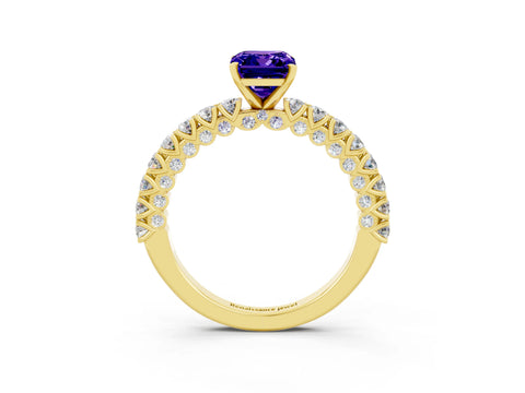 Yellow gold Emerald Cut Diamond Pavé Band Solitaire Ring with Prong Setting_3