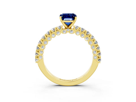 Yellow gold Emerald Cut Diamond Pavé Band Solitaire Ring with Prong Setting_3