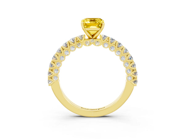 Yellow gold Emerald Cut Diamond Pavé Band Solitaire Ring with Prong Setting