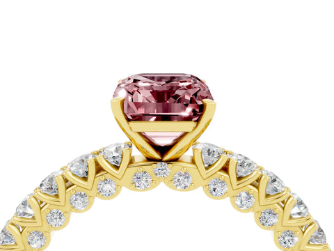 Yellow gold Emerald Cut Diamond Pavé Band Solitaire Ring with Prong Setting_4
