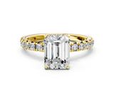 Yellow gold Emerald Cut Diamond Pavé Band with Four-Prong Setting_34