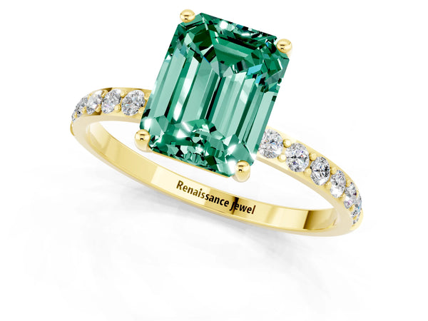 Yellow gold Emerald Cut Green Sapphire Solitaire Ring with Round Pavé Shoulders and Prong Setting