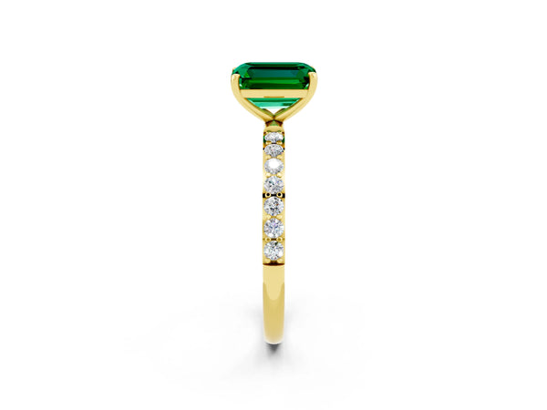 Yellow gold Emerald Cut Emerald Solitaire Ring with Round Pavé Shoulders and Prong Setting