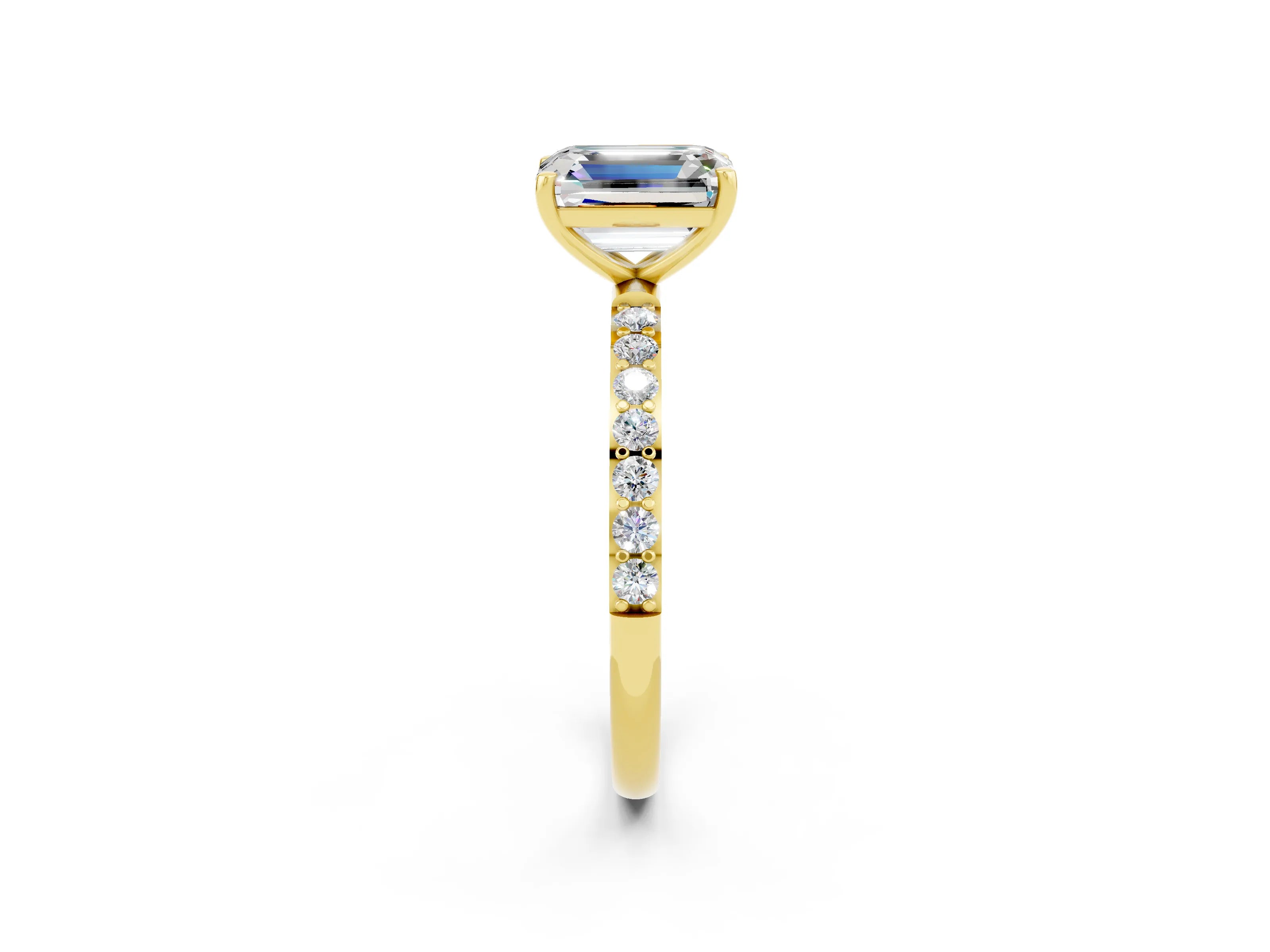 Yellow gold Emerald Cut Diamond Pavé Band with Six-Prong Setting_2