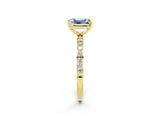 Yellow gold Emerald Cut Diamond Pavé Band with Six-Prong Setting_2