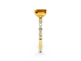 Yellow gold Emerald Cut Diamond Pavé Band with Six-Prong Setting_2
