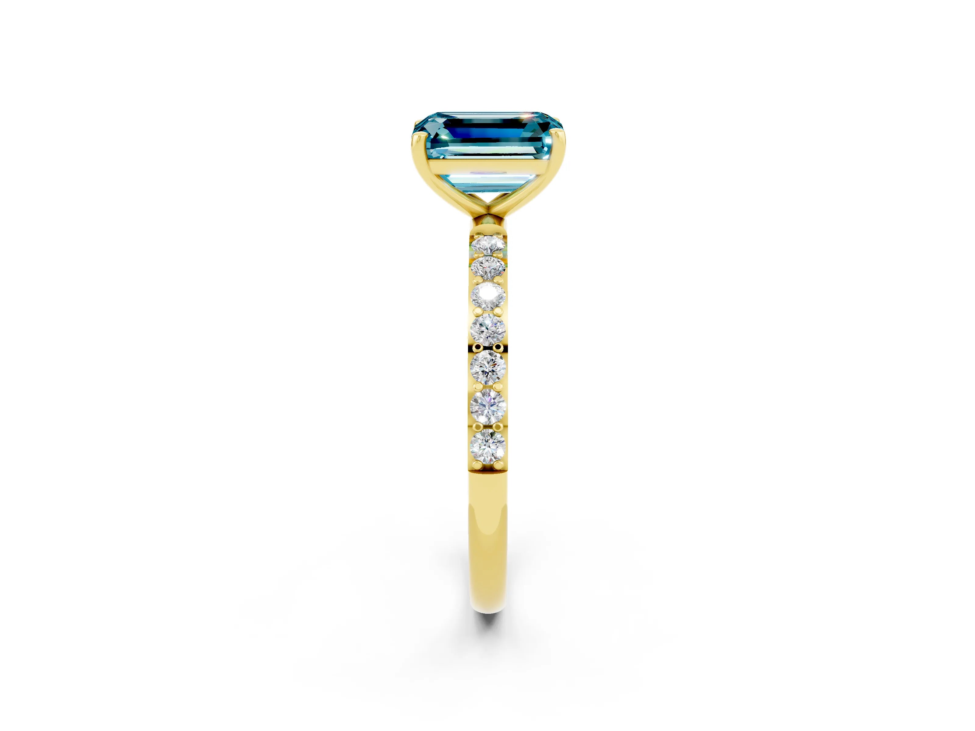 Yellow gold Emerald Cut Diamond Pavé Band with Six-Prong Setting_2