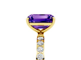 Yellow gold Emerald Cut Diamond Pavé Band with Six-Prong Setting_5