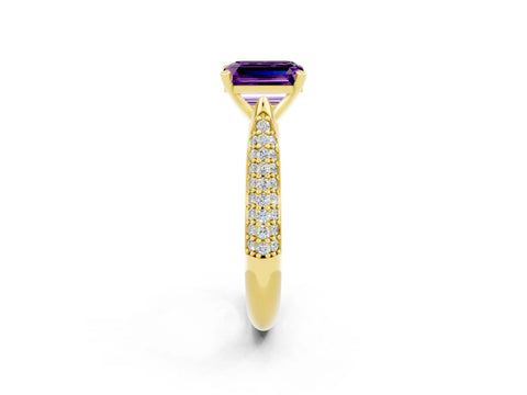 Yellow gold Emerald Cut Diamond Solitaire Engagement Ring with Pavé Band and Four-Prong Setting_2