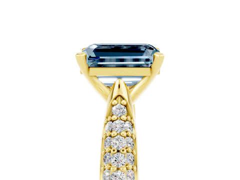 Yellow gold Emerald Cut Diamond Solitaire Engagement Ring with Pavé Band and Four-Prong Setting_5