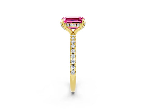 Yellow gold Emerald Cut Diamond Solitaire Ring with Four-Prong Setting and Pavé Band_2