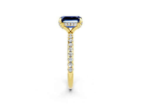 Yellow gold Emerald Cut Diamond Solitaire Ring with Four-Prong Setting and Pavé Band_2
