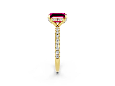 Yellow gold Emerald Cut Diamond Solitaire Ring with Four-Prong Setting and Pavé Band_2
