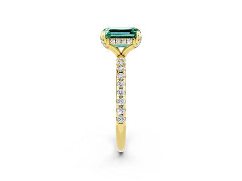 Yellow gold Emerald Cut Diamond Solitaire Ring with Four-Prong Setting and Pavé Band_2