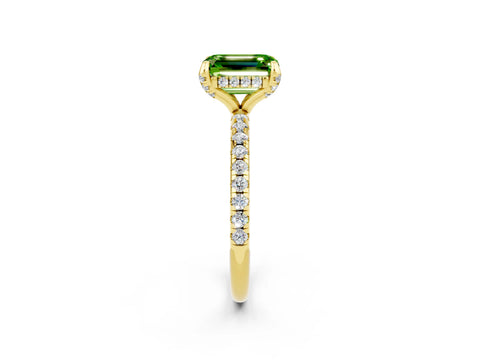 Yellow gold Emerald Cut Diamond Solitaire Ring with Four-Prong Setting and Pavé Band_2