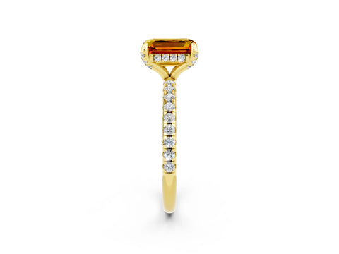 Yellow gold Emerald Cut Diamond Solitaire Ring with Four-Prong Setting and Pavé Band_2