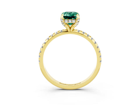 Yellow gold Emerald Cut Diamond Solitaire Ring with Four-Prong Setting and Pavé Band_3