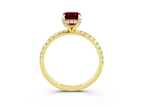 Yellow gold Emerald Cut Diamond Solitaire Ring with Four-Prong Setting and Pavé Band_3