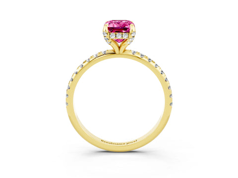 Yellow gold Emerald Cut Diamond Solitaire Ring with Four-Prong Setting and Pavé Band_3