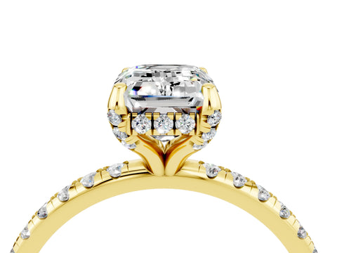 Yellow gold Emerald Cut Diamond Solitaire Ring with Four-Prong Setting and Pavé Band_4
