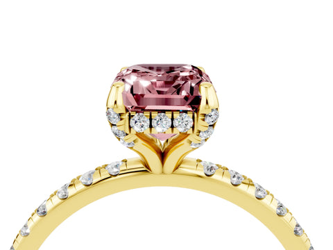 Yellow gold Emerald Cut Diamond Solitaire Ring with Four-Prong Setting and Pavé Band_4